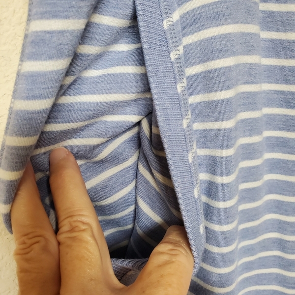 Vineyard Vines Striped Joggers. Size Medium - Picture 3 of 7